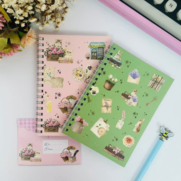 Kit com 2 Caderninhos A6 Cartas no Jardim - Coelho e Gato