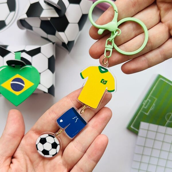 Chaveiro Charm Uniforme de Futebol Masculino