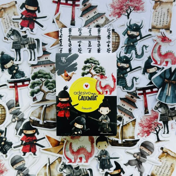 Adesivo na Caixinha Samurais
